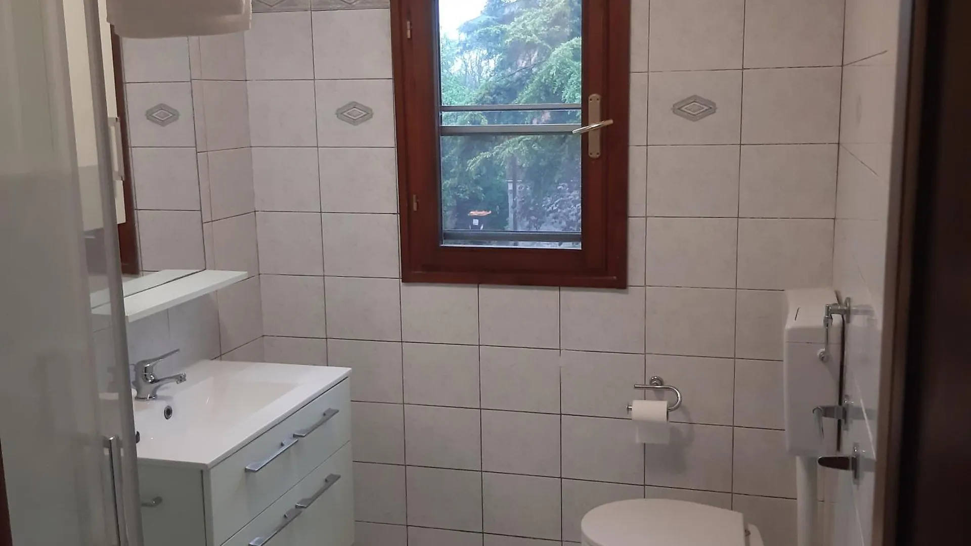 Tuscan Hills Bientina Apartment