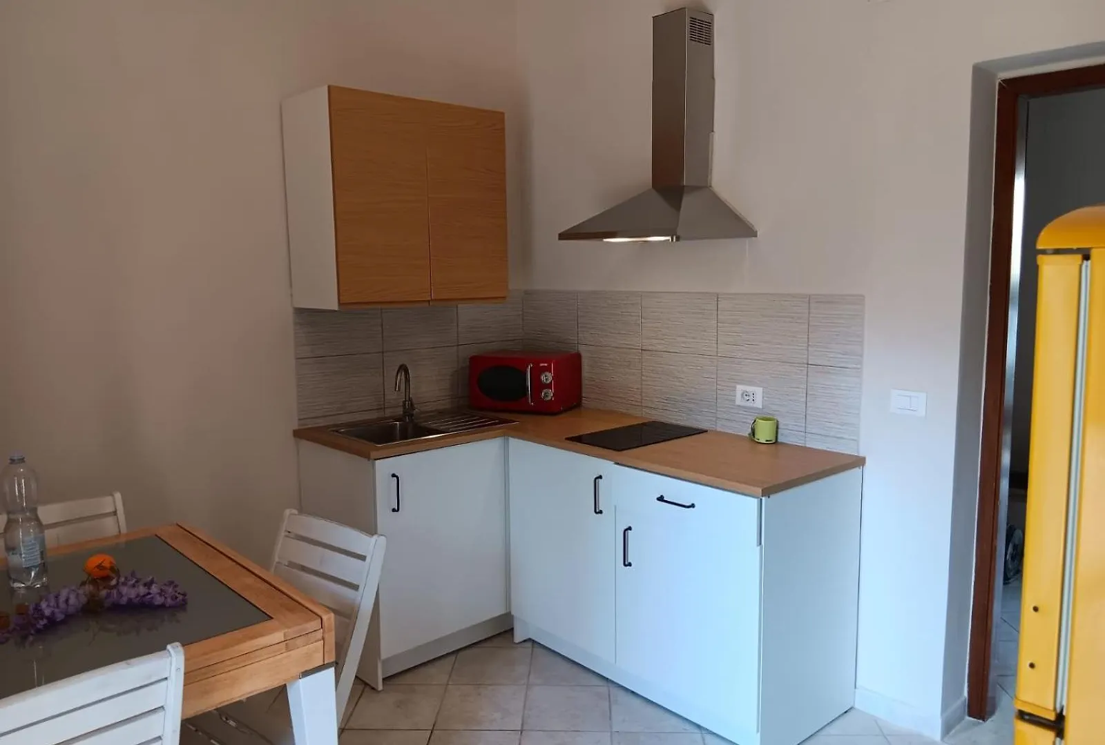 Tuscan Hills Bientina Apartment